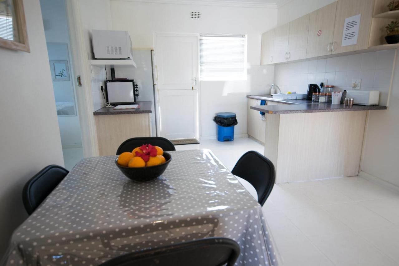 Apartamento Leisure By The Sea Kleinmond Exterior foto