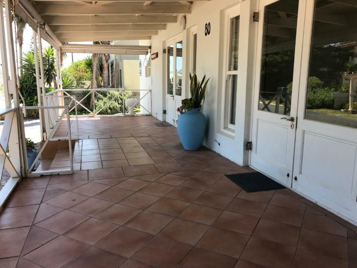 Apartamento Leisure By The Sea Kleinmond Exterior foto